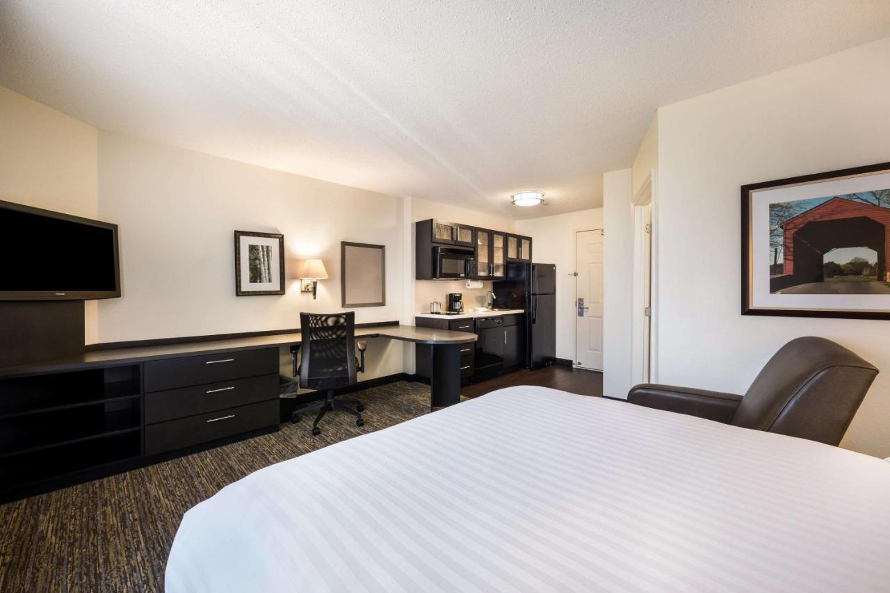 Sonesta Simply Suites St Louis Earth City Exterior foto