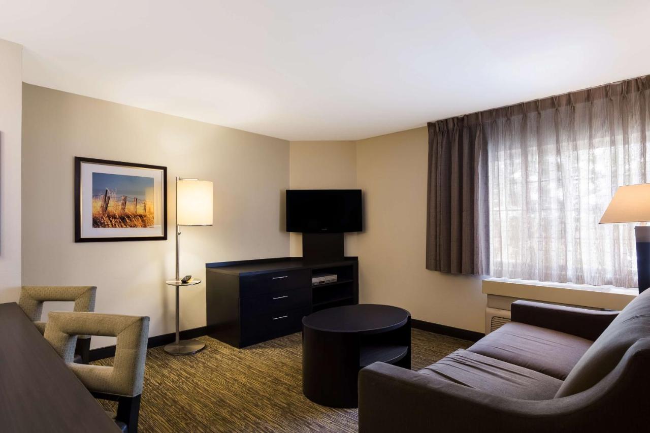 Sonesta Simply Suites St Louis Earth City Exterior foto